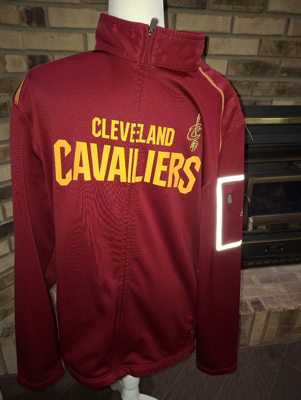 MAJESTIC Cleveland Cavaliers Men's Full-Zip Jacket - Maroon/Gold